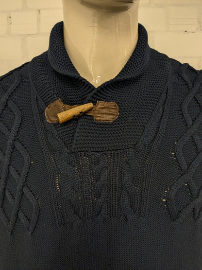 State of Art kabel trui met sportieve kraag. Donker Blauw gekleurd. Maat 2XL / XXL. regular fit.