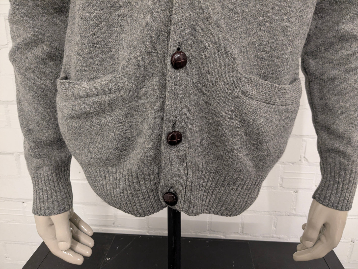 Gant Lamswollen vest met elleboogstukken. Grijs gemêleerd. Maat L.