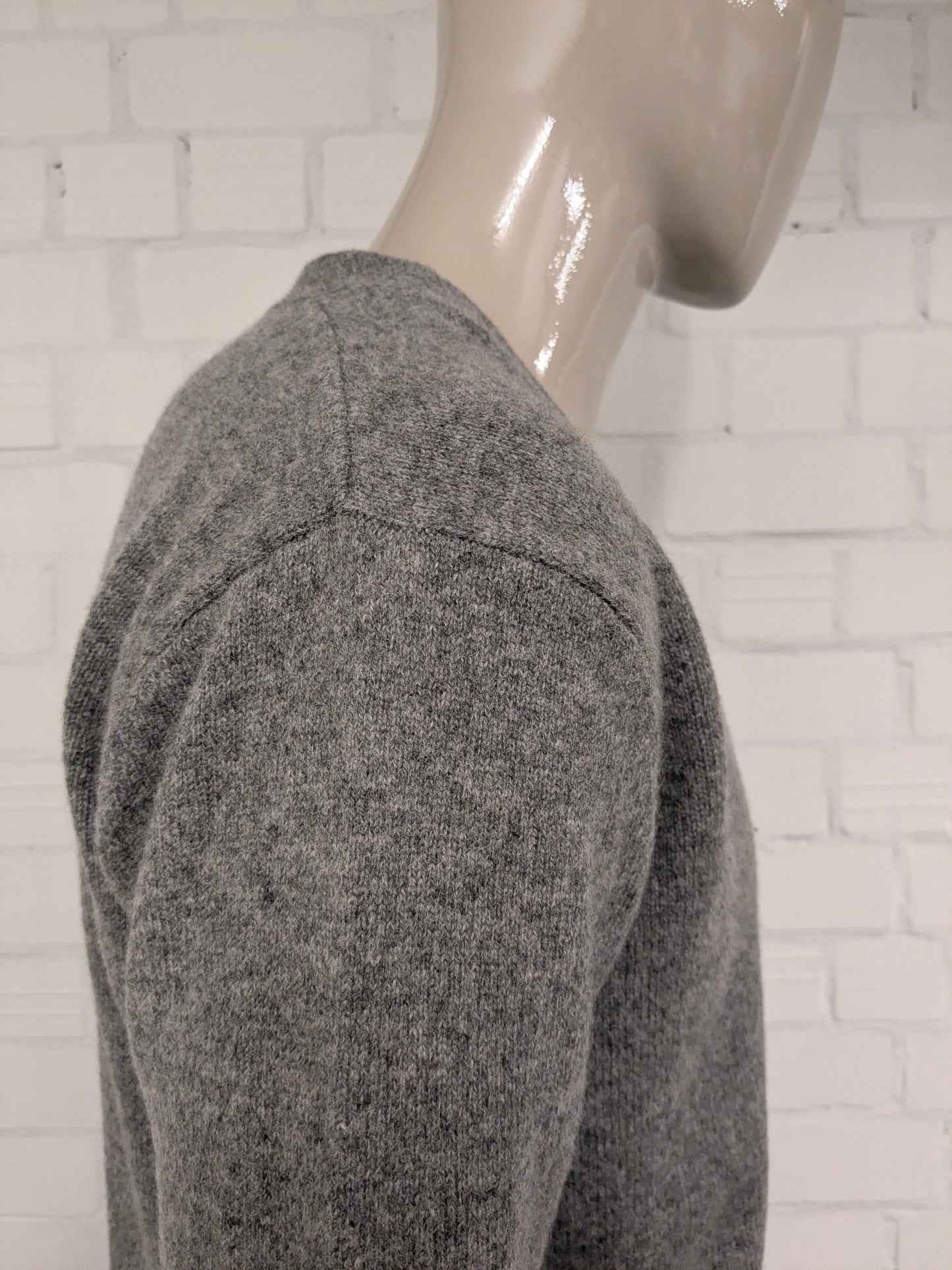 Gant Lamswollen vest met elleboogstukken. Grijs gemêleerd. Maat L.