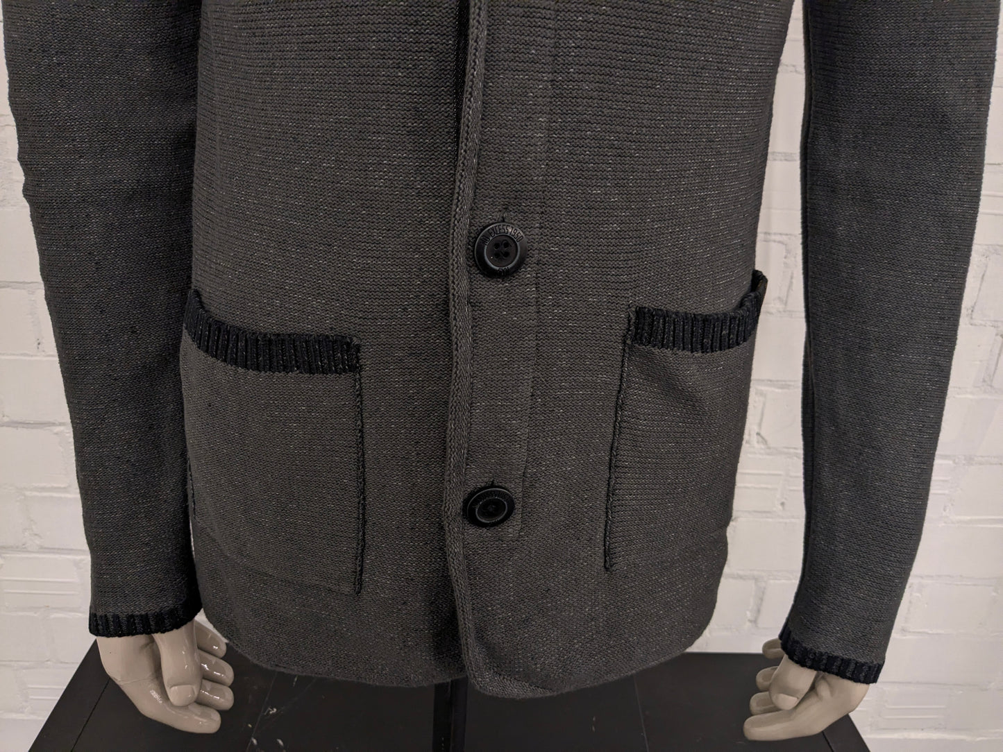 No Excess vest. Zwart Grijs gemêleerd. Maat L.