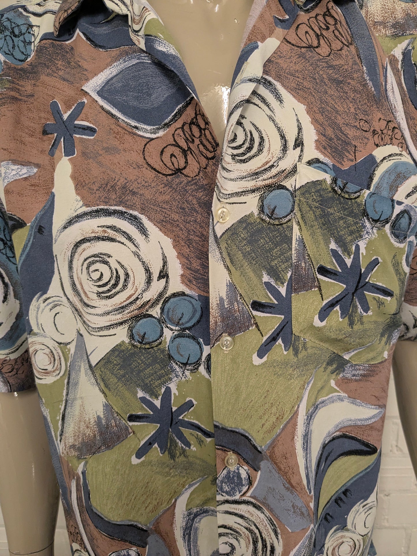 Vintage 80-90's Toto & Couturio overhemd korte mouw. Groen Blauw Bruine print. Maat L.