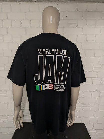 Edwin "Musical Mantra Meditation" shirt. Zwart met opdruk. Maat 2XL / XXL.