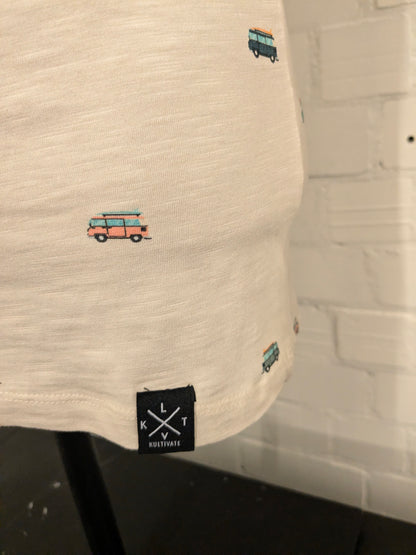 Kultivate shirt. Beige gemêleerd met auto print. Maat XS.