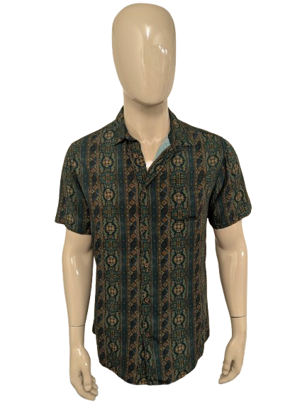 Common Need overhemd korte mouw. Groen Bruine print. Maat M.