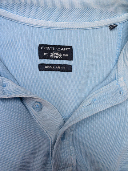 State of Art polo. Licht Blauw gekleurd. Maat 2XL / XXL.
