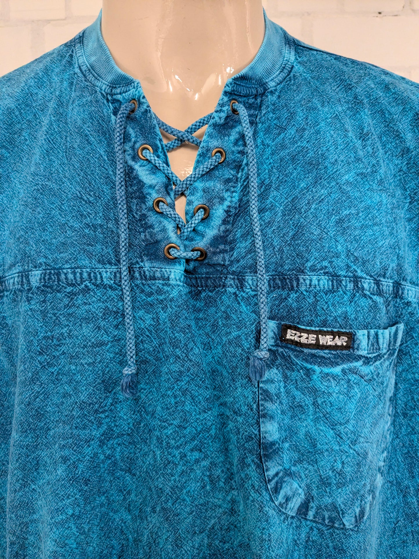 Vintage Ezze Wear polo met touwtjes en elastische band. Blauw Zwart gemêleerd. Maat 3XL / XXXL.