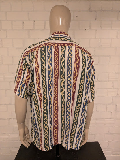 Vintage Pepe 80-90's short sleeve shirt. Bordeaux Green Blue print. Size 2XL / XXL.