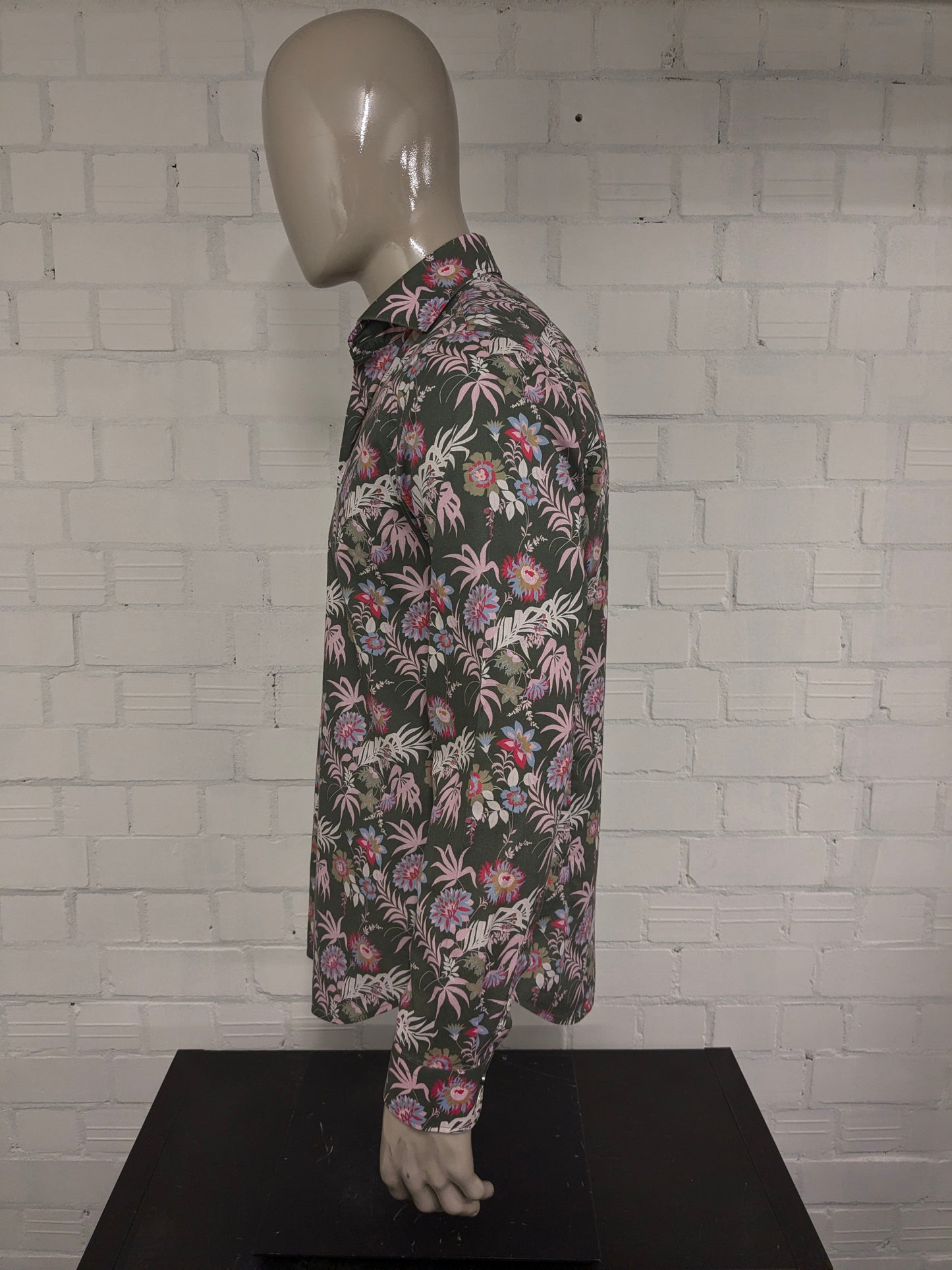 Blue Industry overhemd. Groen Roze Blauwe bloemen print. Maat L. stretch.