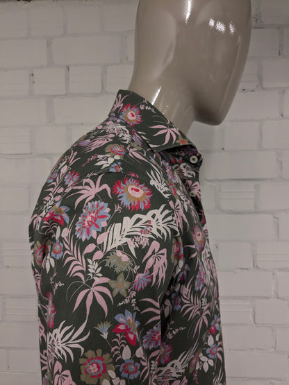 Blue Industry overhemd. Groen Roze Blauwe bloemen print. Maat L. stretch.