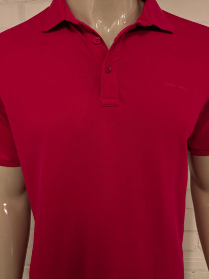 State of Art polo. Donker Roze gekleurd. Maat L.