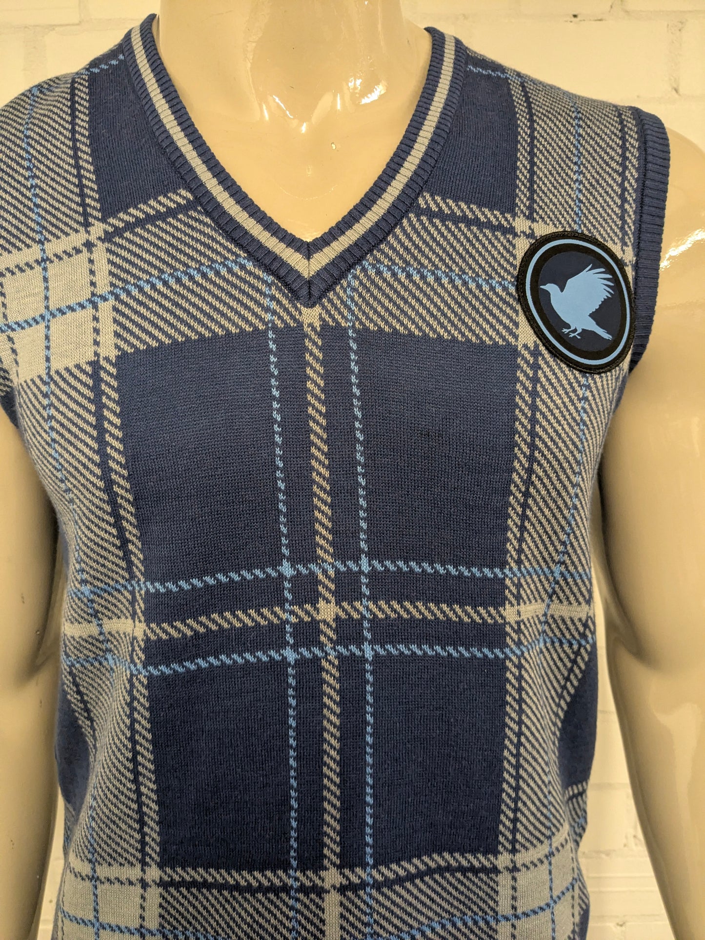 Harry Potter Wizarding Wordl "Ravenclaw" spencer met V-Hals. Blauw Grijs geruit. Maat S.