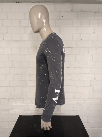 Abercrombie & Fitch longsleeve. Grijs Wit motief. Maat S.