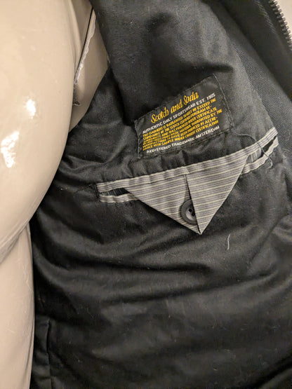 Scotch & Soda tussen jas met dubbele rits. Zwart Wit gestreept. Maat L.