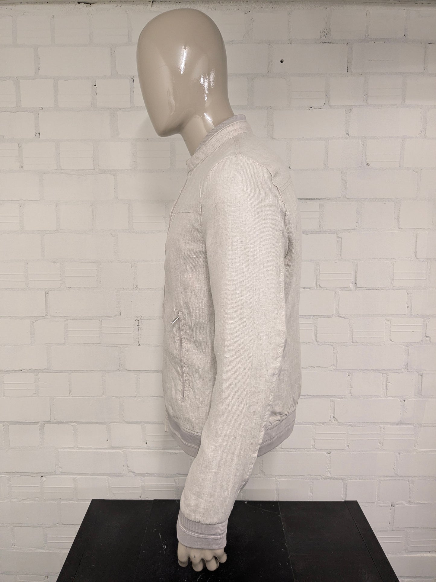 Zara Man Linnen zomer jack. Beige motief. Maat XL.