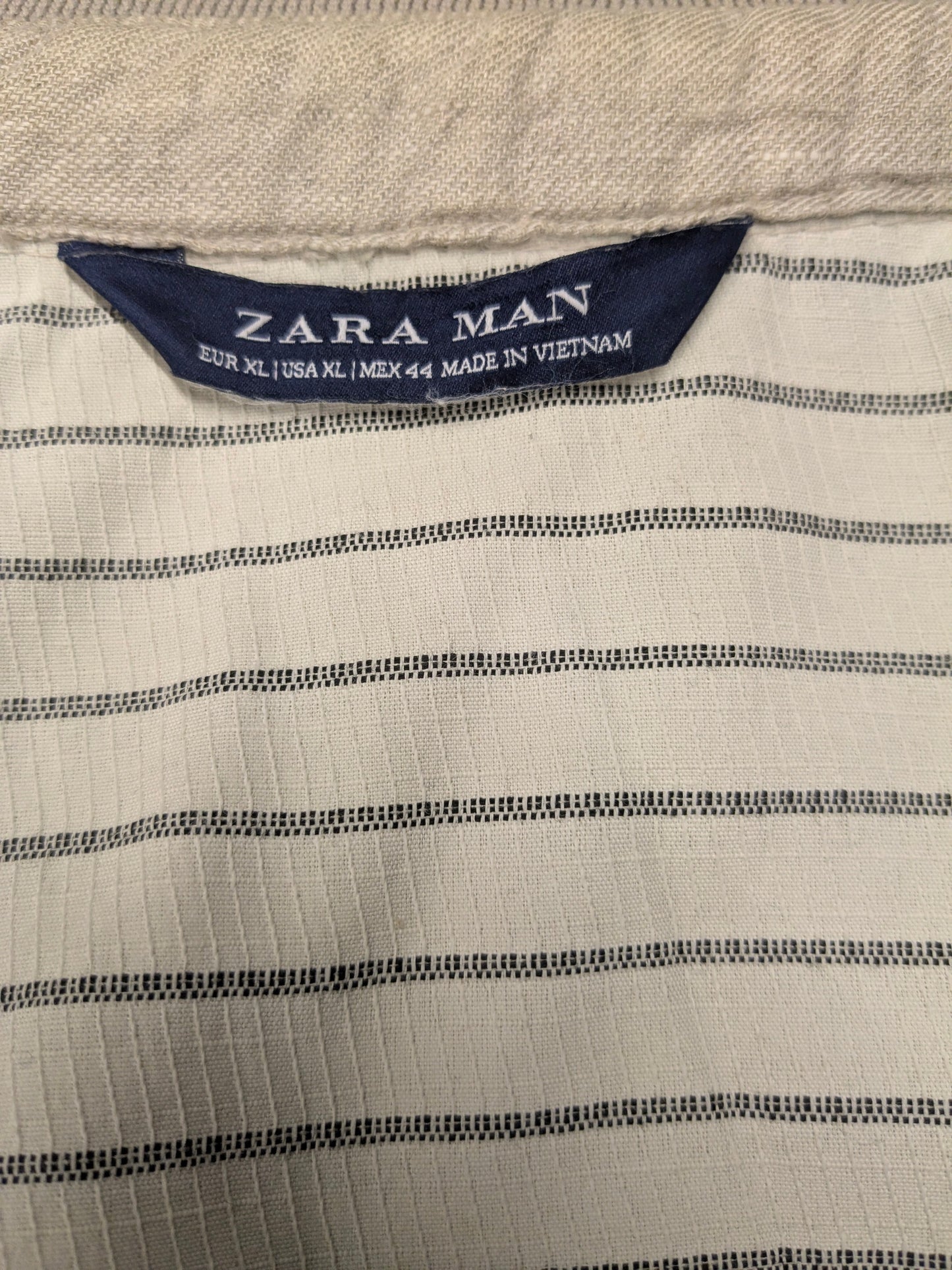 Zara Man Linnen zomer jack. Beige motief. Maat XL.