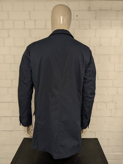 Fay Halflange tussen jas. Donker Blauw gekleurd. Maat XL.