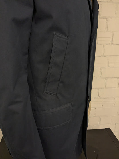 Fay Halflange tussen jas. Donker Blauw gekleurd. Maat XL.