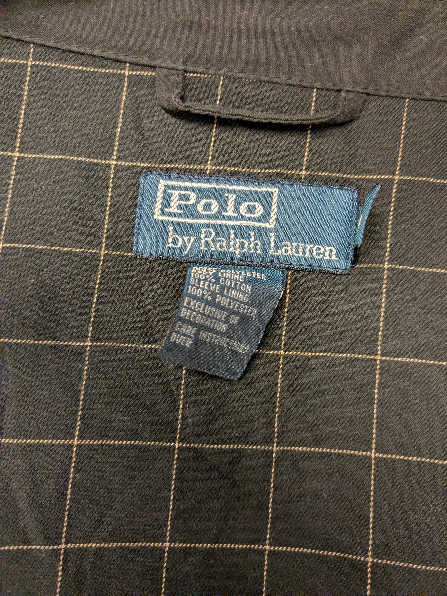 Leicht gefütterte Vintage-Jacke von Polo Ralph Lauren. Schwarz gefärbt. Größe (XL) 3XL / XXXL.