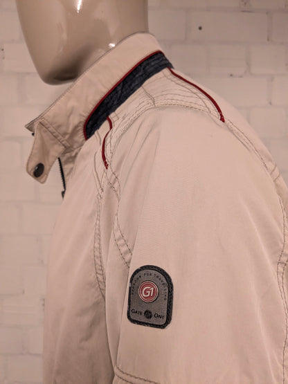 Gate1 / G1 zomer jas. Beige gekleurd. Maat 56 / XL.