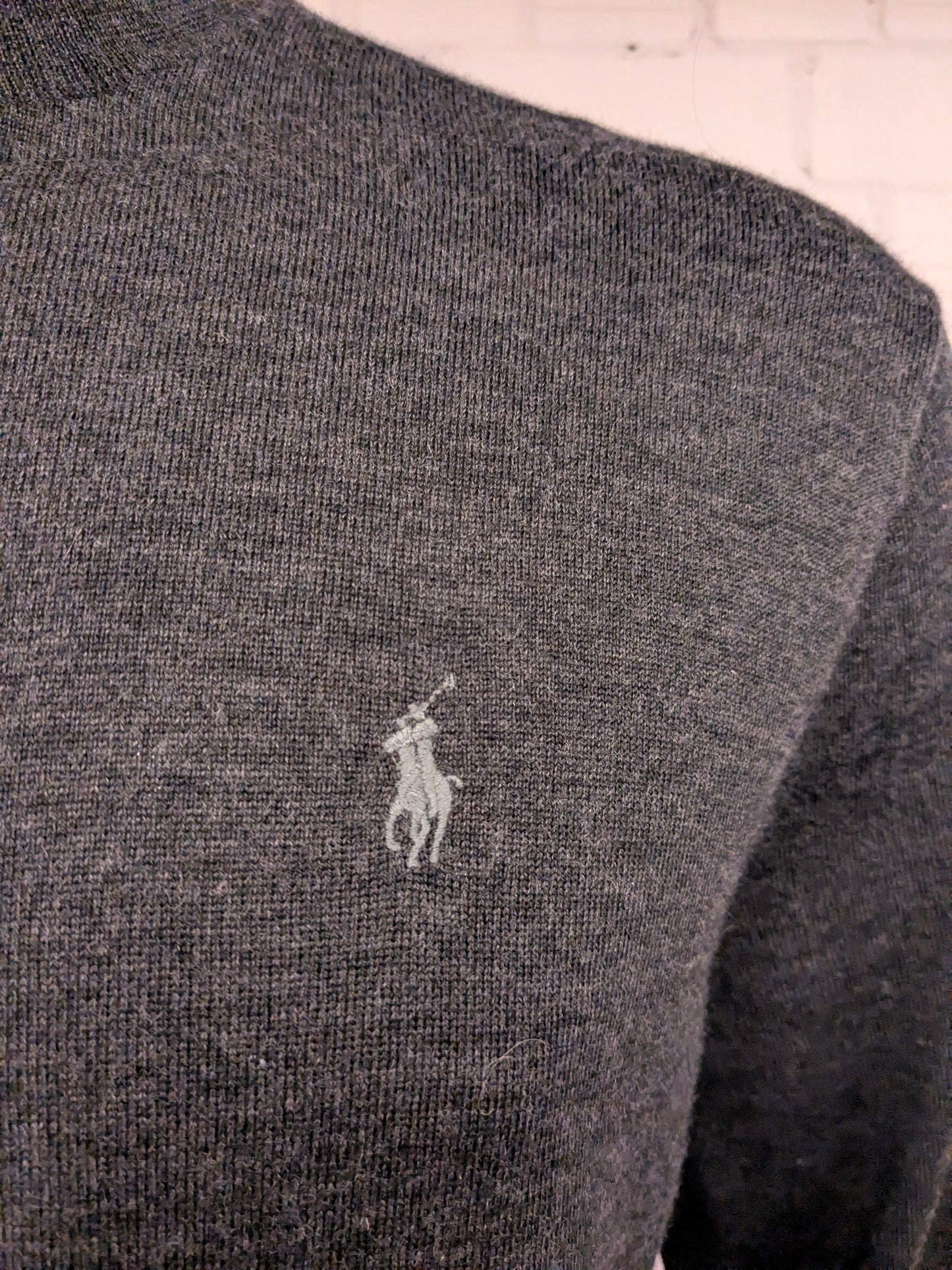 Dolcevita Polo Ralph Lauren in lana merino. Grigio scuro misto. Taglia XL.
