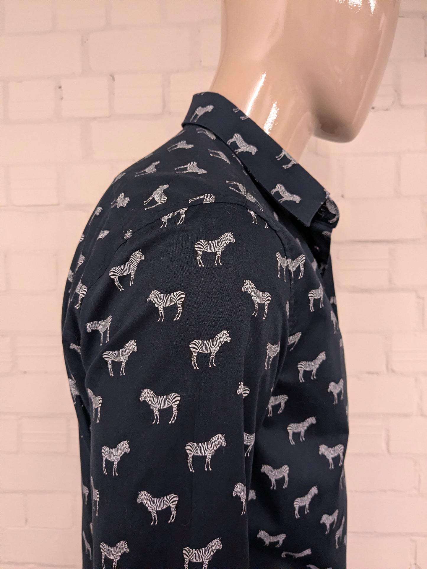 H&M overhemd. Blauw Witte zebra print. Maat L. slim fit.