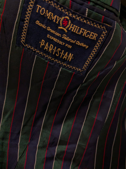 Vintage Tommy Hilfiger Jacke. Dunkelgrün mit schönen Knöpfen. Größe 56 / XL.