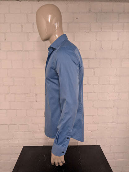 Chemise Gentiluomo Silverline. Motif brillant bleu clair. Taille M.