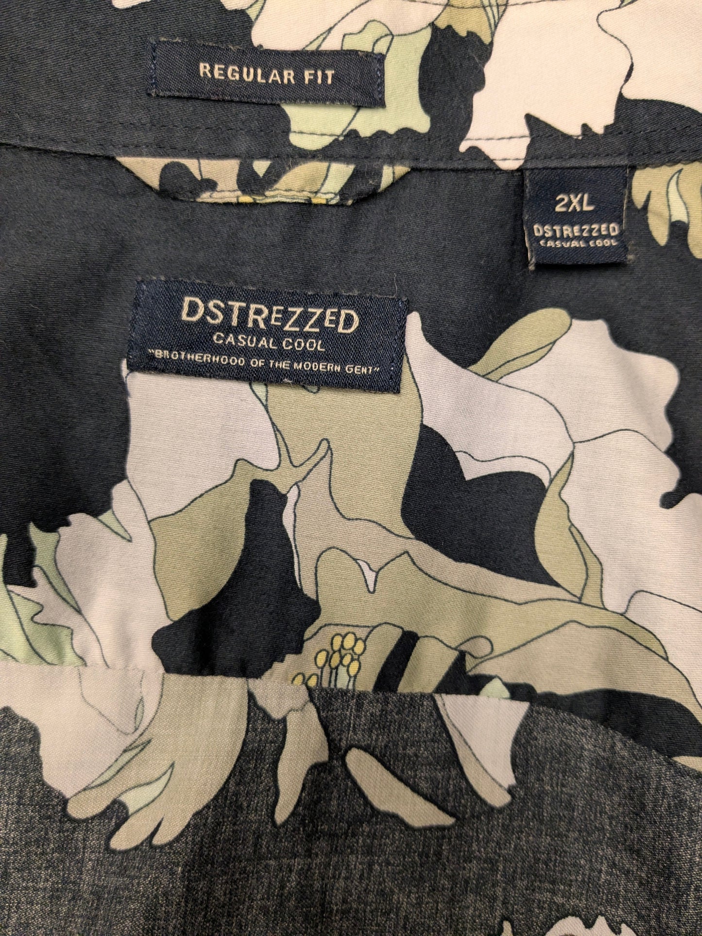 Dstrezzed overhemd. Blauw Groen Witte bloemen print. Maat 2XL / XXL. regular fit.
