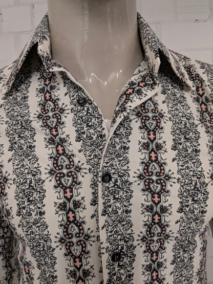 Vintage 70er Van Heusen Hemd mit Rundkragen. Schwarz-Beige-Orange-Druck. Größe M.