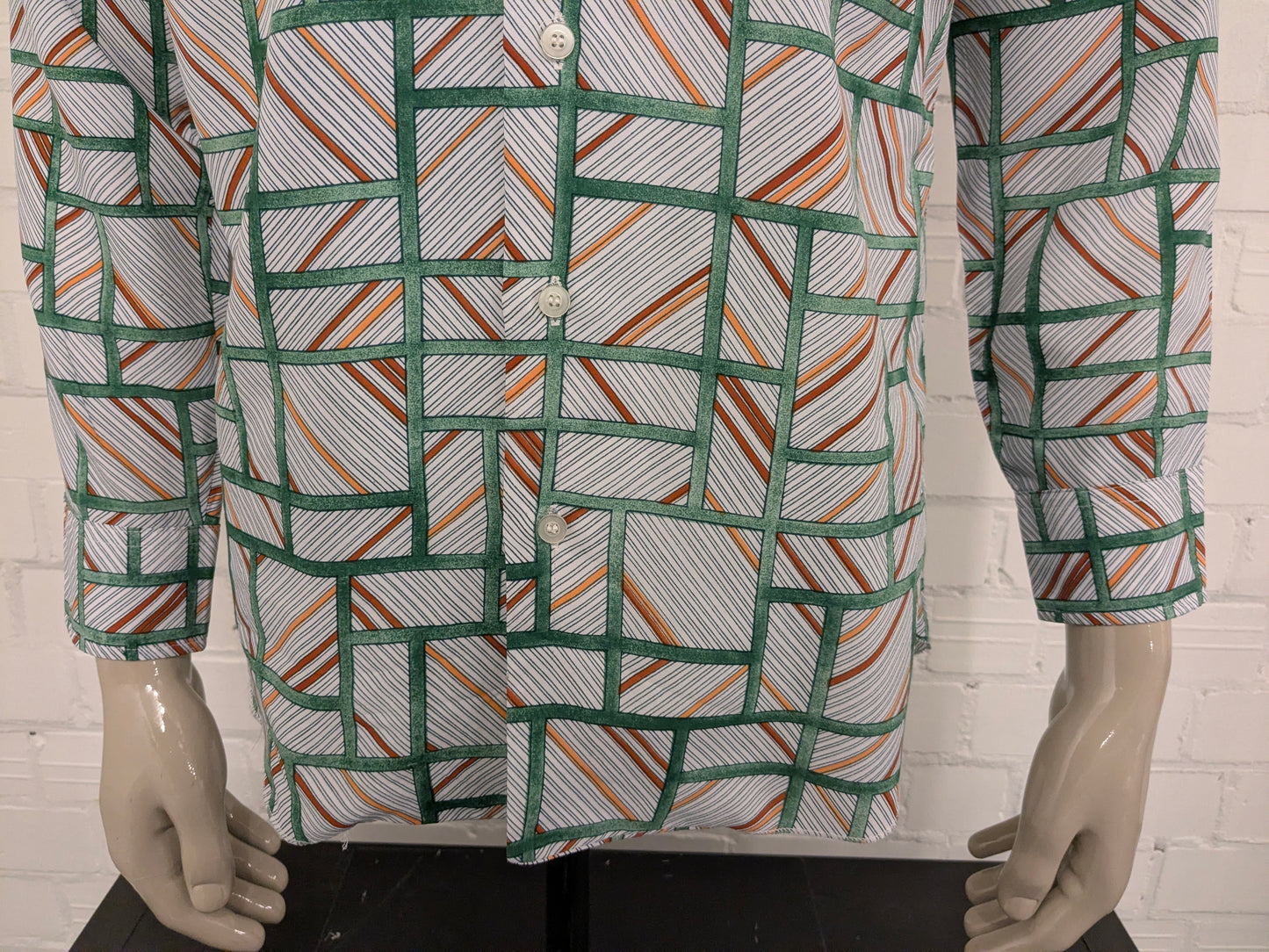 Vintage 70's overhemd met puntkraag. Groen Oranje Bruine print. Maat L.