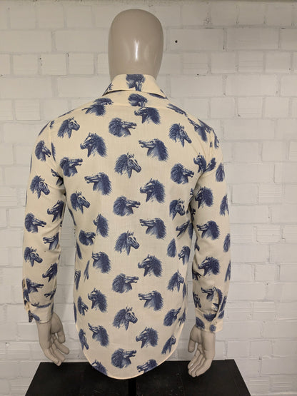 Vintage Ataka overhemd met puntkraag. Beige Blauwe Paardenkoppen print. Maat L.