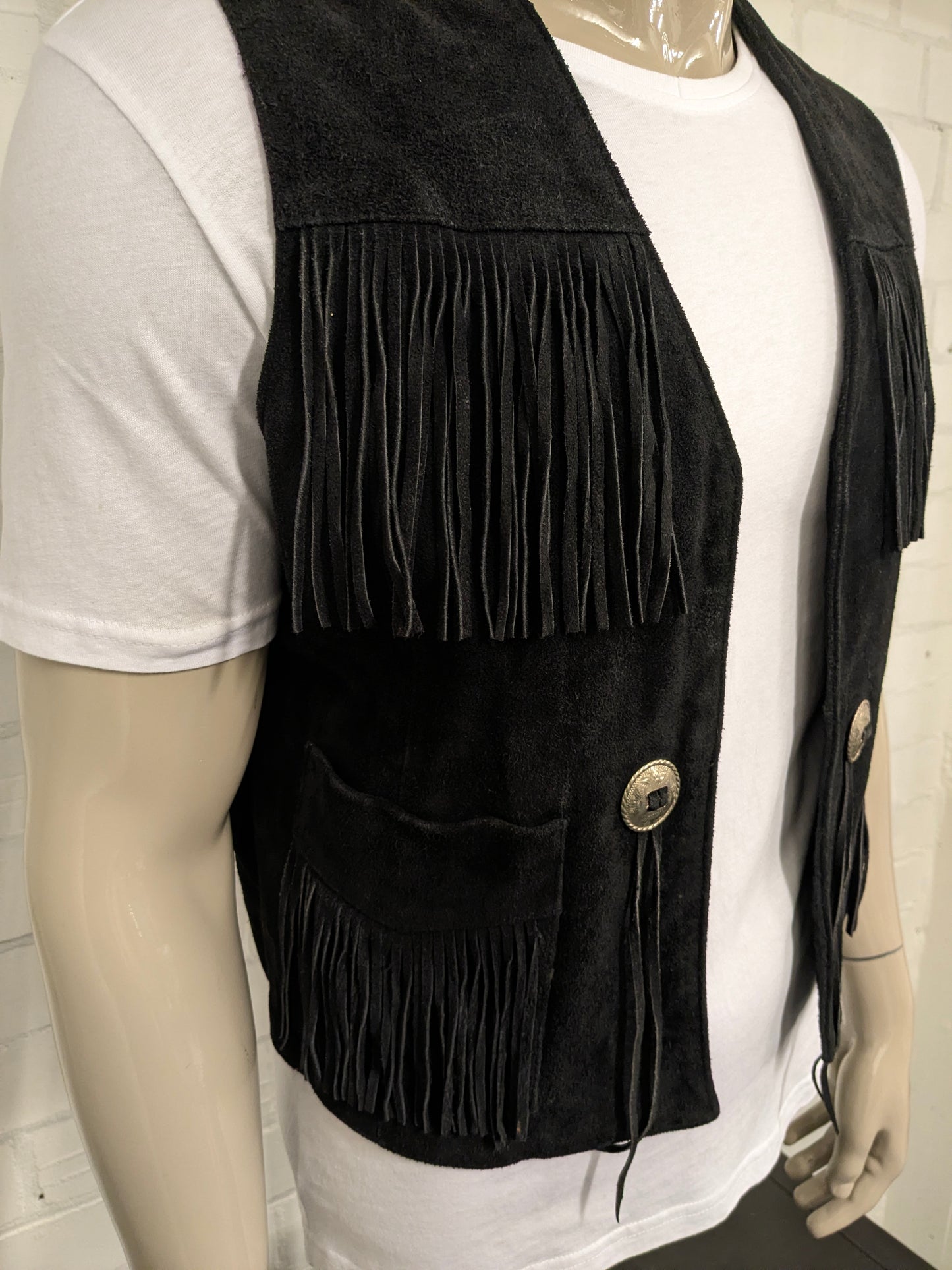Owings Suede waistcoat with fringes and buckles. Colored black. Size M.