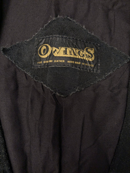 Owings Suede waistcoat with fringes and buckles. Colored black. Size M.