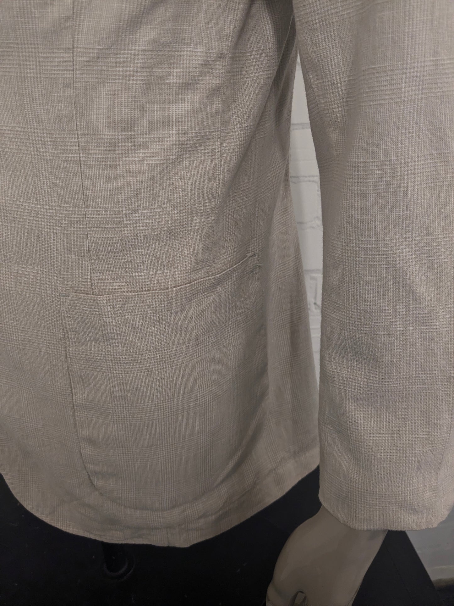 HE by Mango Linen summer jacket. Beige checked. Size M. slim fit.