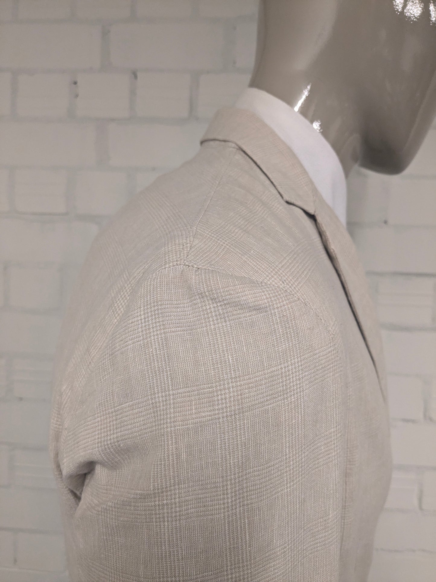 HE by Mango Linen summer jacket. Beige checked. Size M. slim fit.
