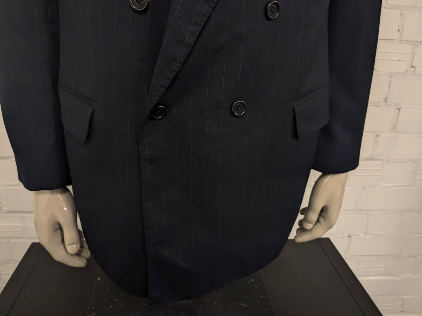 Vintage Scabal Wollen double breasted colbert. Donker Blauw Grijs gestreept. Maat 28 (56 / XL).