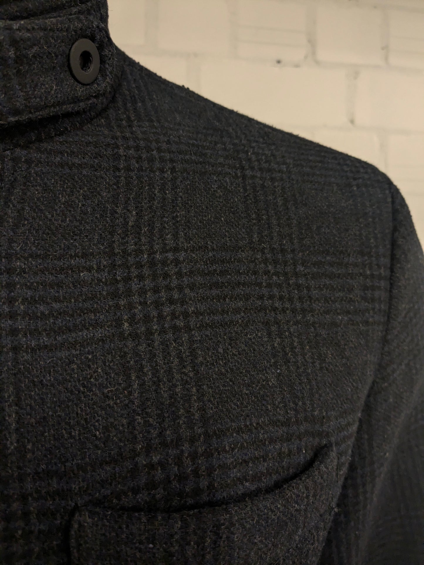 Jacke von Jack&Jones aus Premium-Wolle (recycelt). Grau Schwarz kariert. Größe XL.
