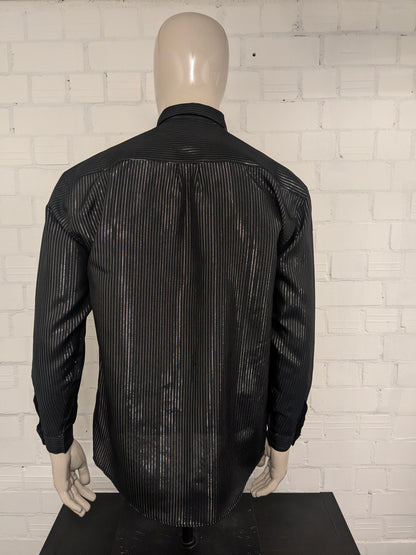 San de la vendimia. Camisa Antonia. Rayas de color negro plateado. Talla XL.