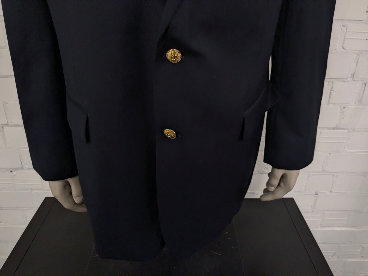 Lauren Ralph Lauren Wollen colbert. Donker Blauw met goudkleurige mooie knopen. Maat 106 / XL-lang.