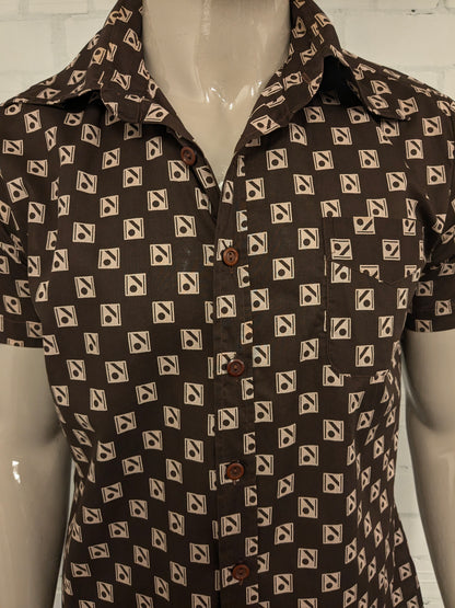 Vintage 70's P.Tarassis & Sons overhemd korte mouw met puntkraag. Bruin Beige print. Maat L.