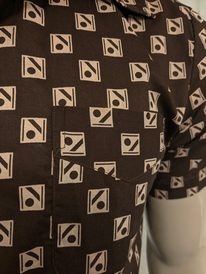 Vintage 70's P.Tarassis & Sons overhemd korte mouw met puntkraag. Bruin Beige print. Maat L.