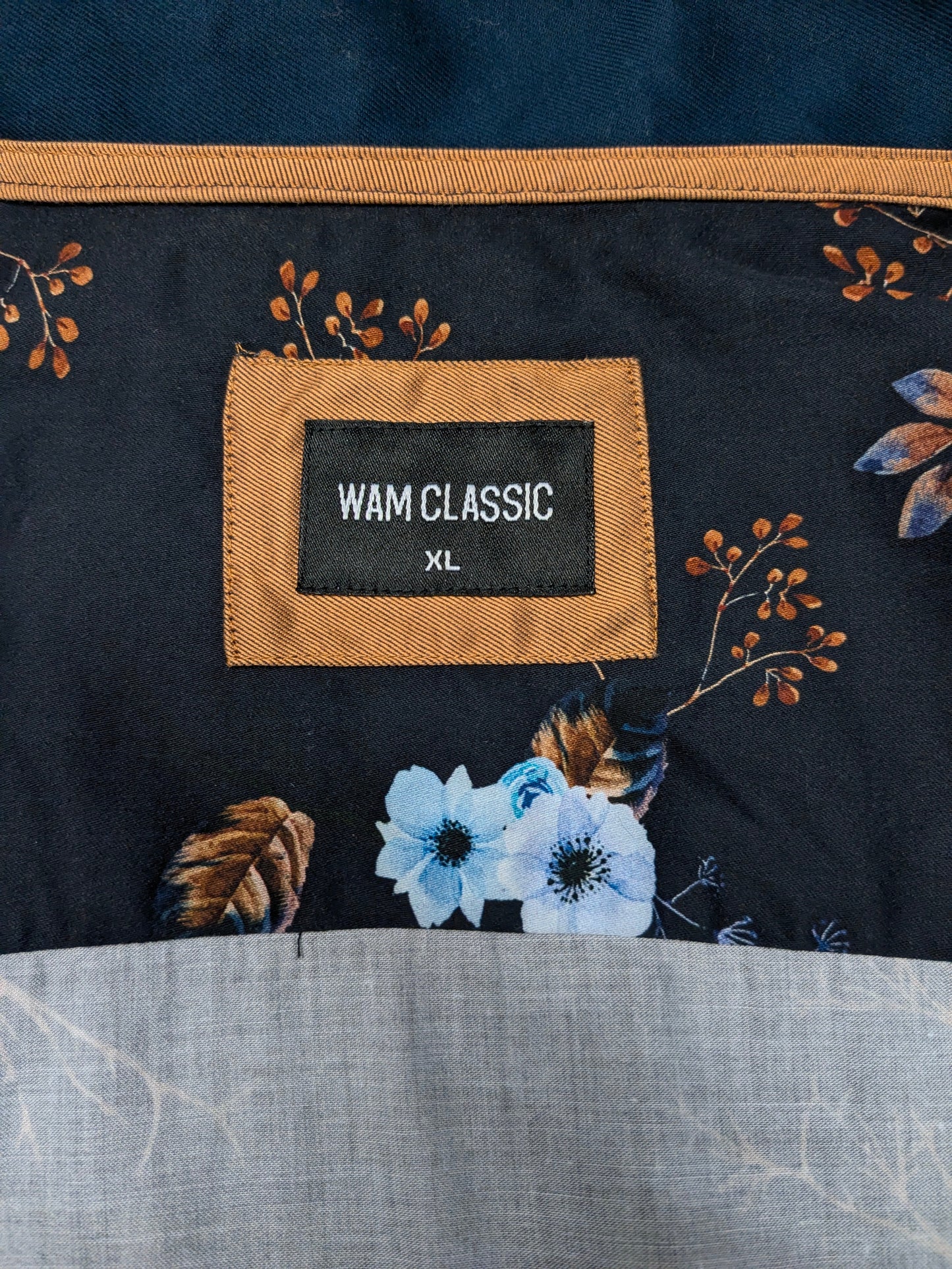 WAM Classic overhemd met korte kraag. Bruin Wit Blauwe Bloemen print. Maat XL.