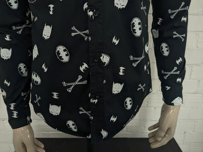 Cropp overhemd. Zwart Witte Batman print. Maat M. sim fit.