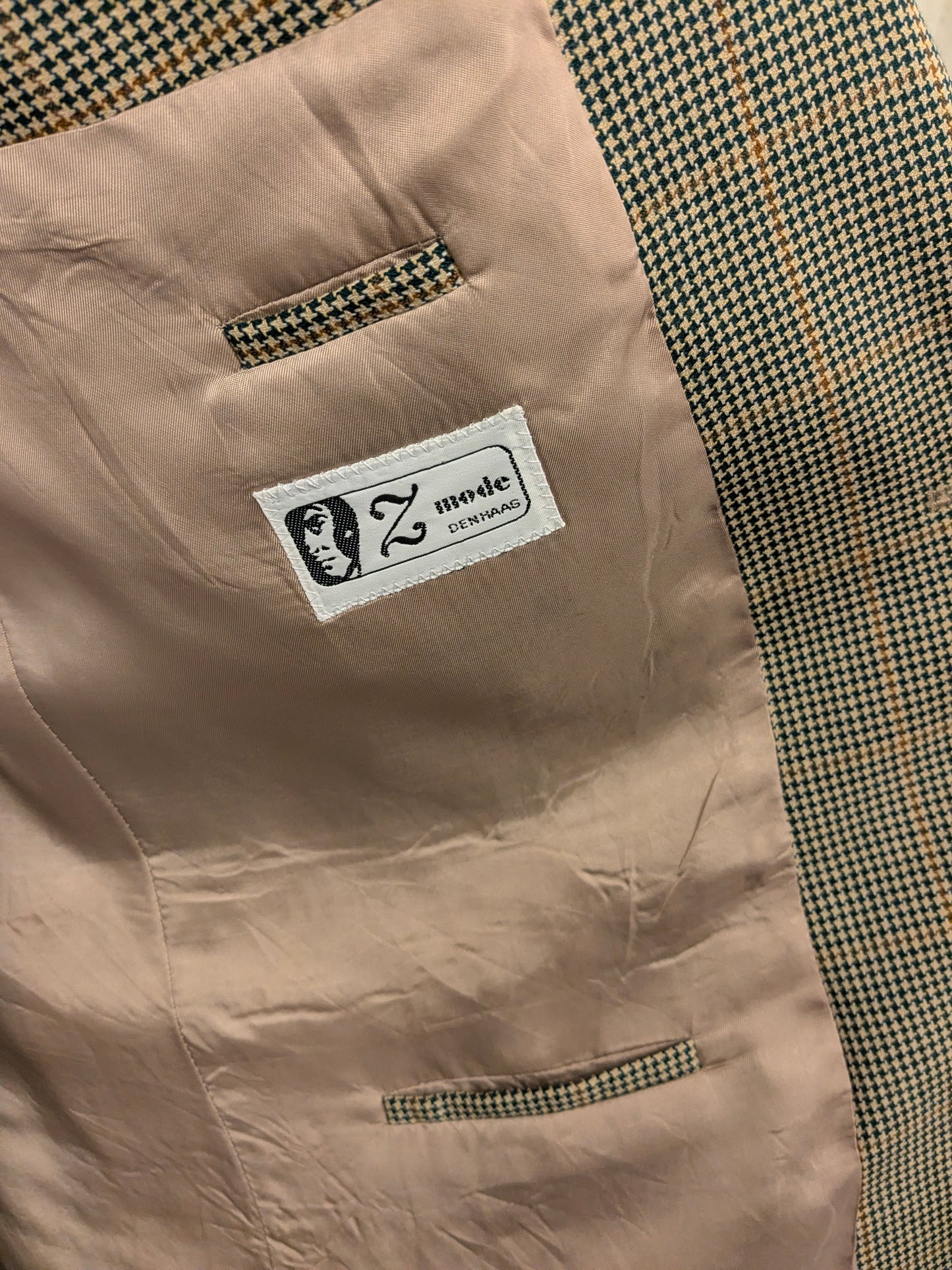 Vintage Hugo Boss colbert. Groen Bruin motief. Maat 106 (52 / L) Lang model.