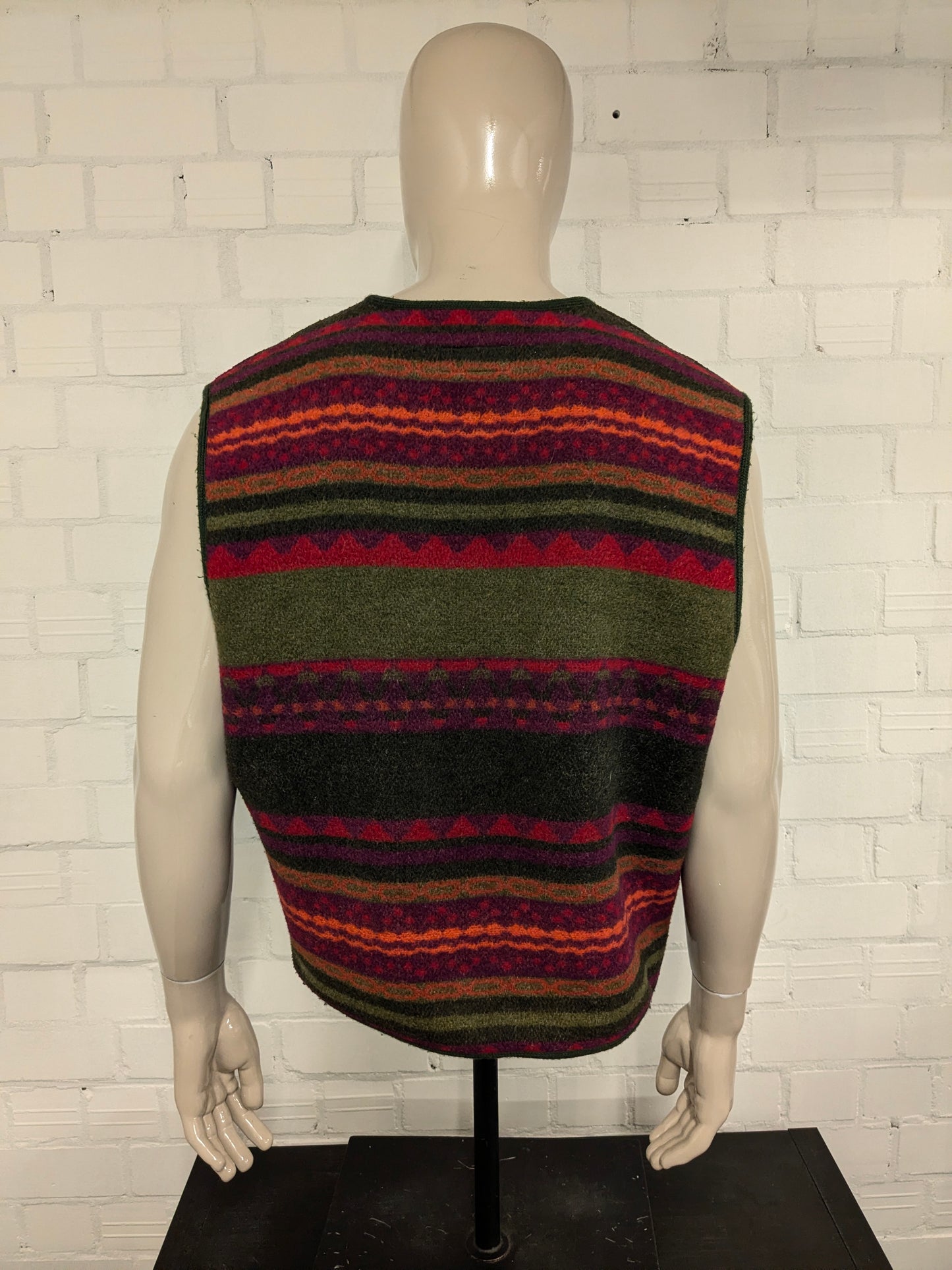 Vintage Umberto Tozzi Wollweste. Rot-orange-grünes Motiv. Größe XL.