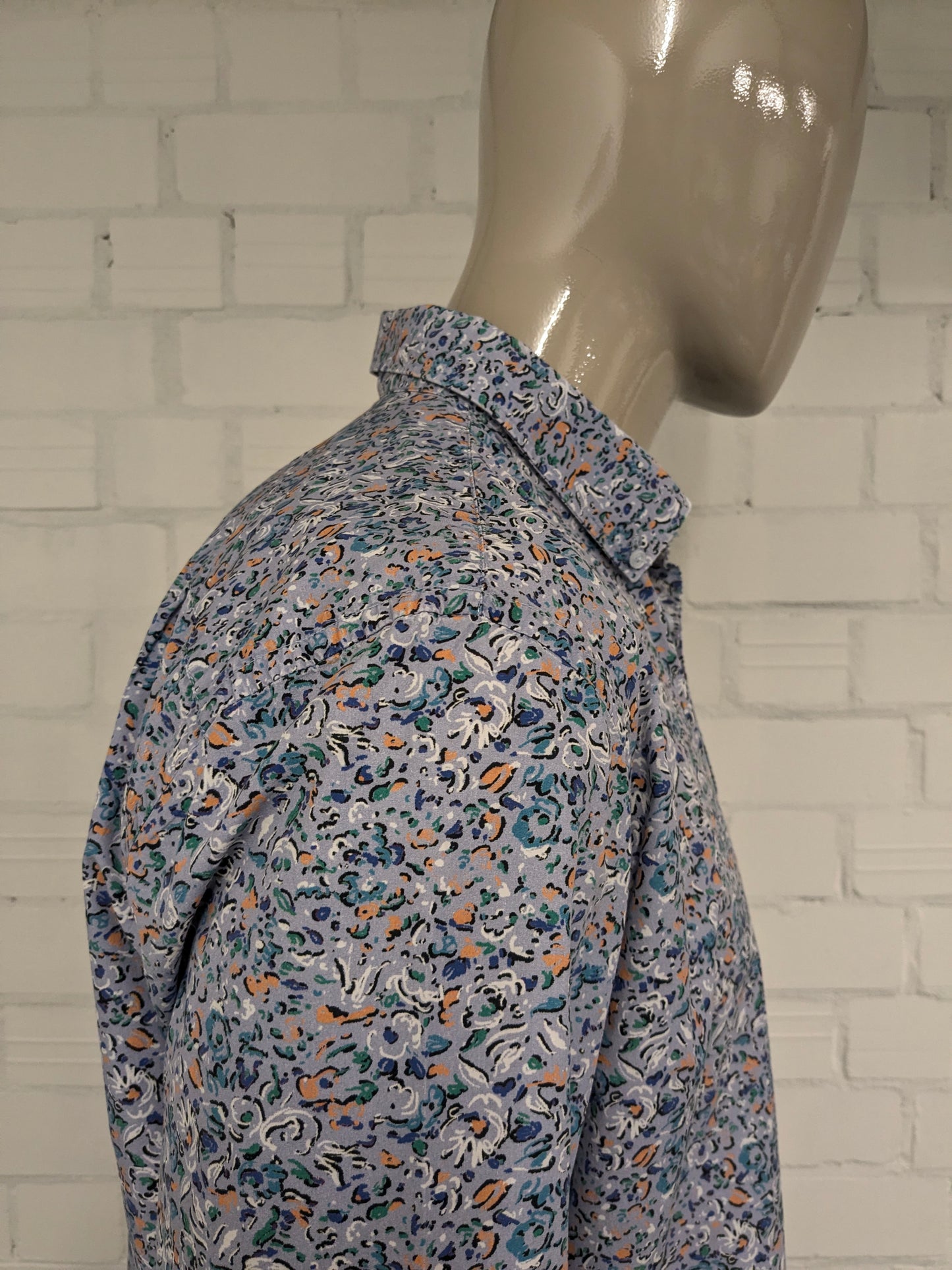 Terre Bleue overhemd. Paars Groen Oranje bloemen print. Maat XL. regular fit.