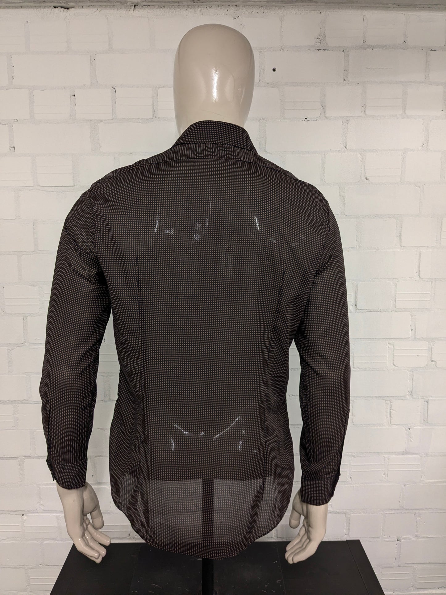 Dandy 70's overhemd met puntkraag. Licht doorschijnend Zwart Bruine stippen. Maat M.