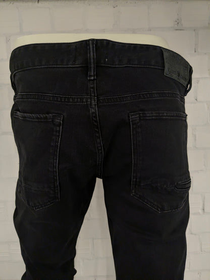 Cast Iron jeans. Zwart gekleurd. Maat W36 - L32. Riser slim fit. stretch.
