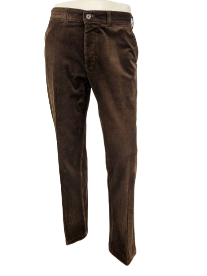 Pantalón Gardeur Rib / Pantalón Rib. De color marrón. Talla 52/L.