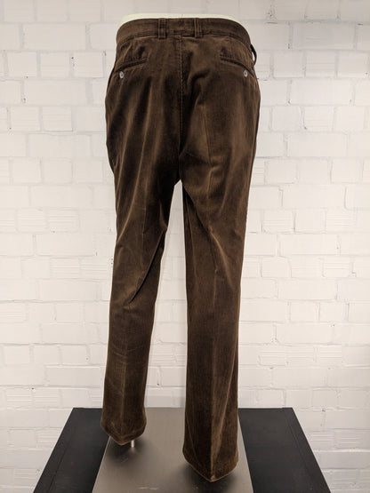 Pantalón Gardeur Rib / Pantalón Rib. De color marrón. Talla 52/L.